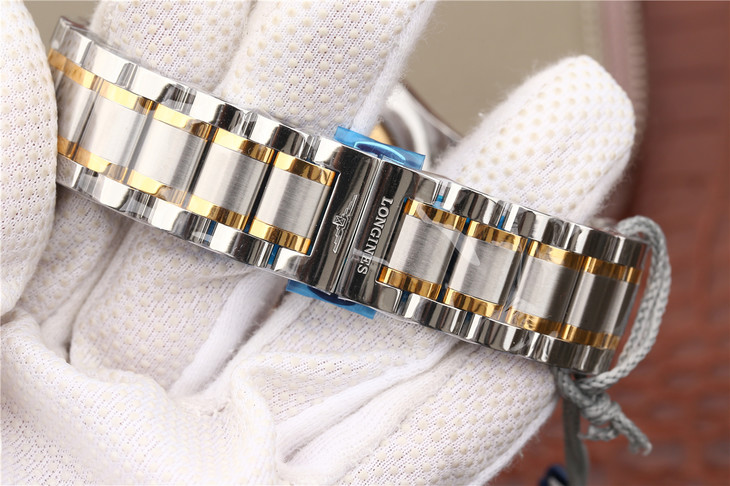 LG factory Longines Heritage Master Collection L2.755.5.37.7 men's watch with day and date functions.