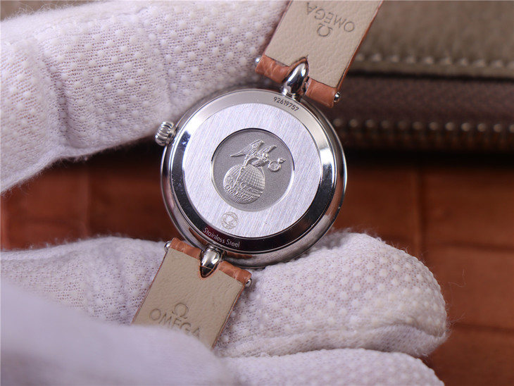 Ladies: GS Omega Dewdrop Series 424.13.27.60.55.001 Watch (Dewdrop) Ladies Quartz Movement Watch