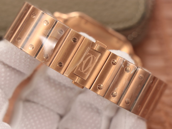 BV Cartier's new Santos (men's large size) Case: 316 material dial 18k gold watch