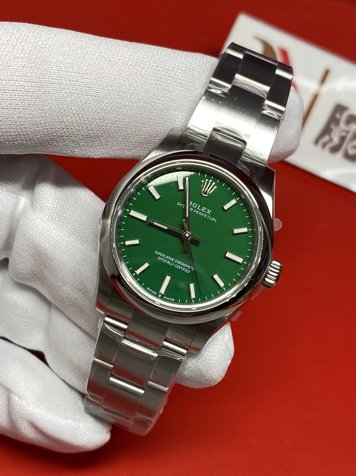 1:1 replica Rolex Oyster Perpetual 31mm - m277200-0006 green dial fashion mechanical women's watch