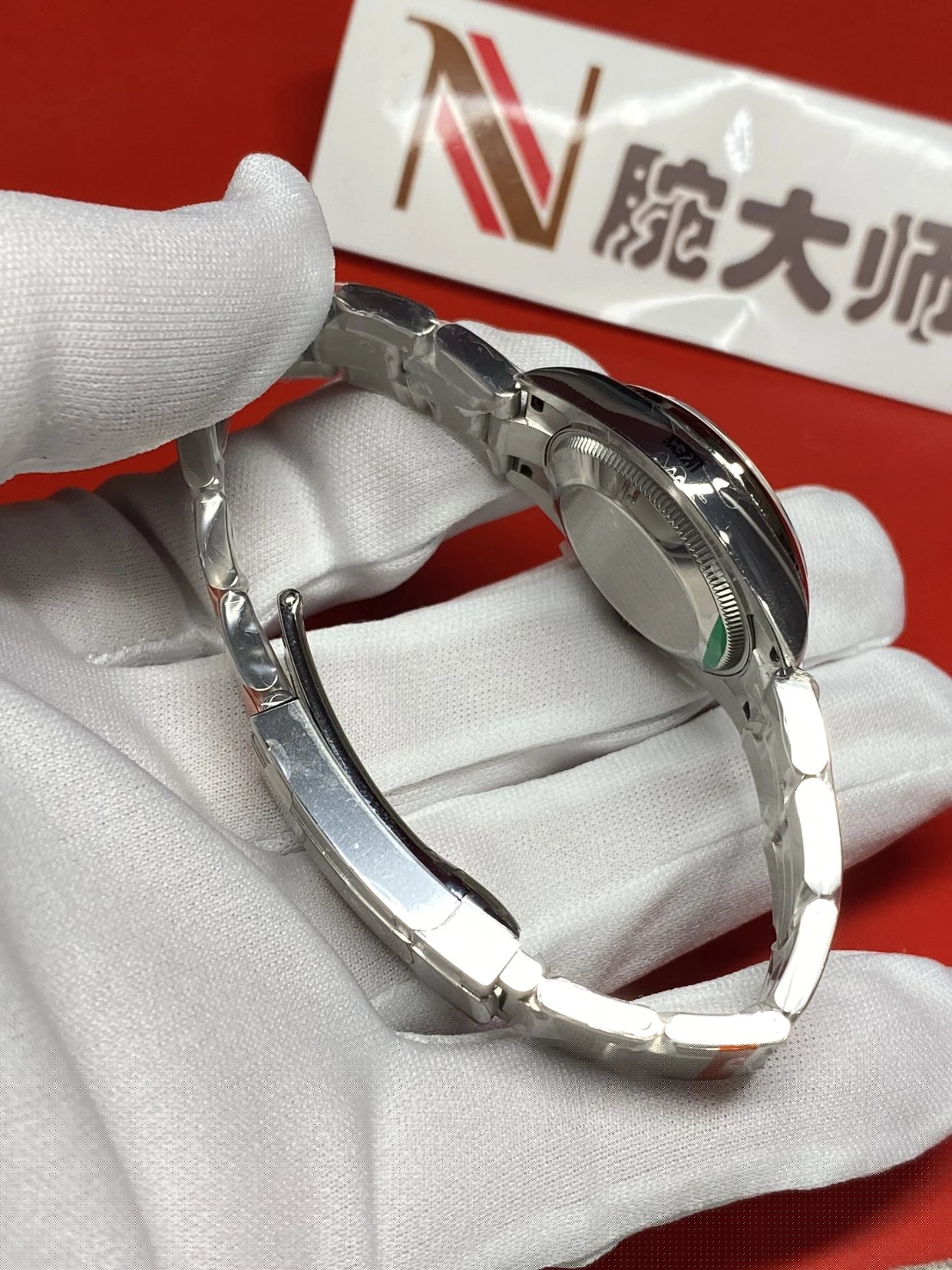 1:1 replica Rolex Oyster Perpetual 31mm - m277200-0006 green dial fashion mechanical women's watch